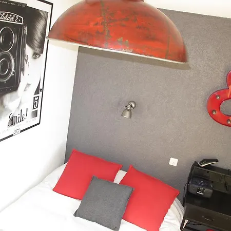 Du Hotel